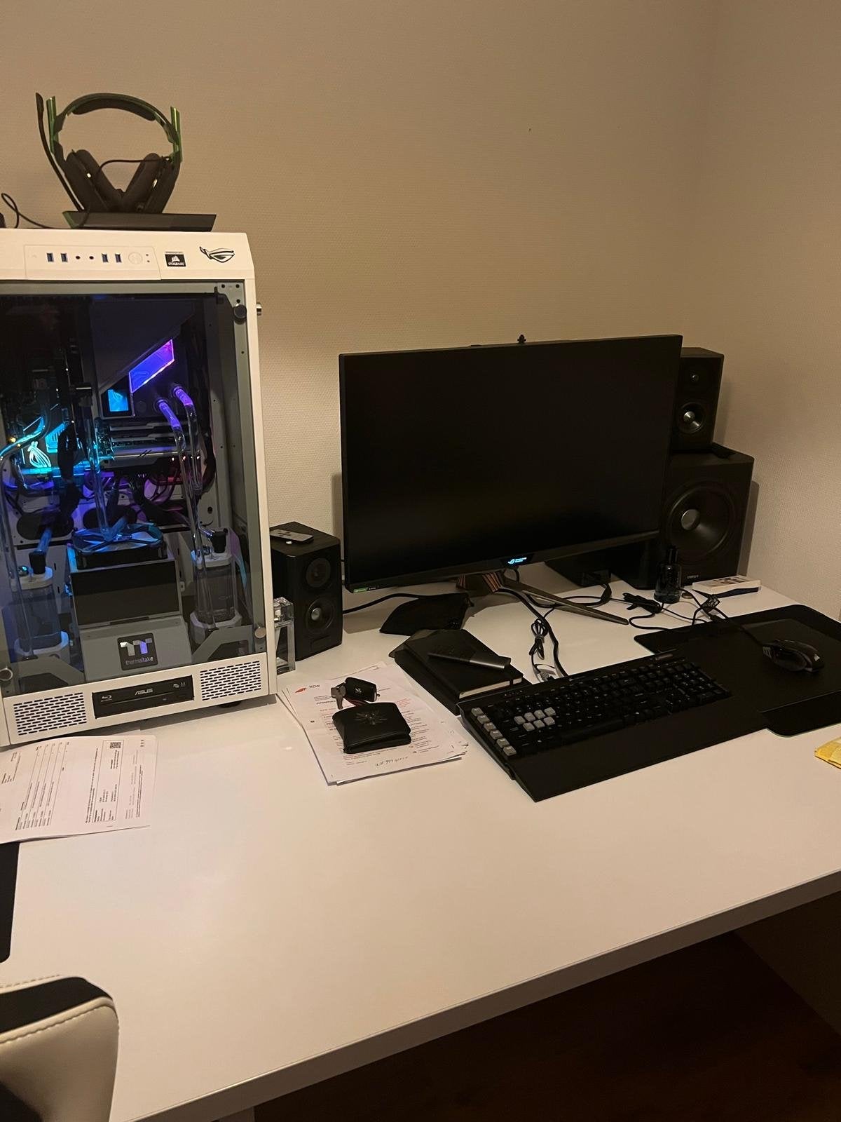 Gaming Enthousiast-Setup: i9-11900K | RTX 3090 | 4K H, Computers en Software, Desktop Pc's, Zo goed als nieuw, 4 Ghz of meer, SSD