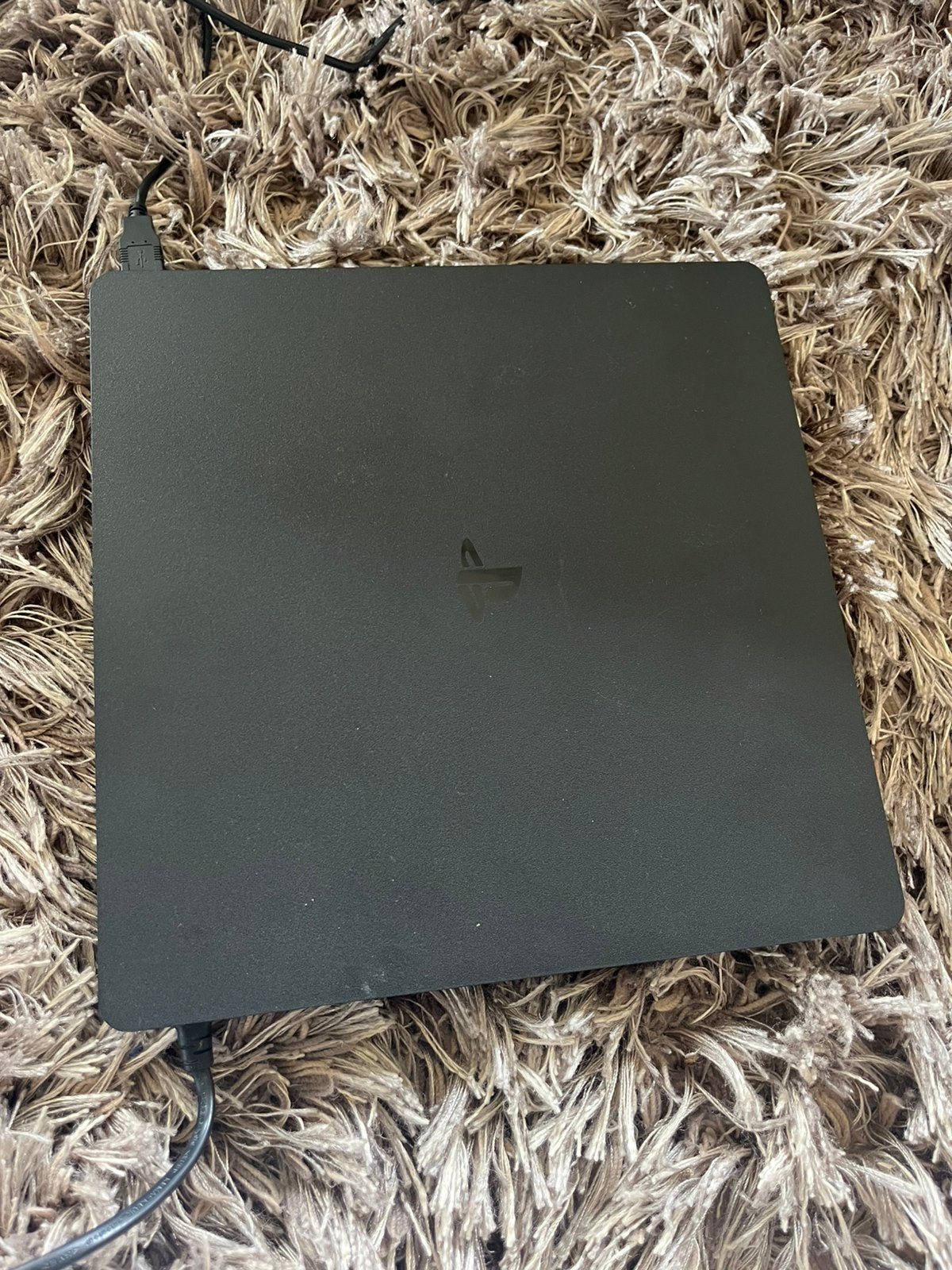 PlayStation 4+ 2 controllers+3 fifa games, Ophalen, Zo goed als nieuw, Met 1 controller, Slim
