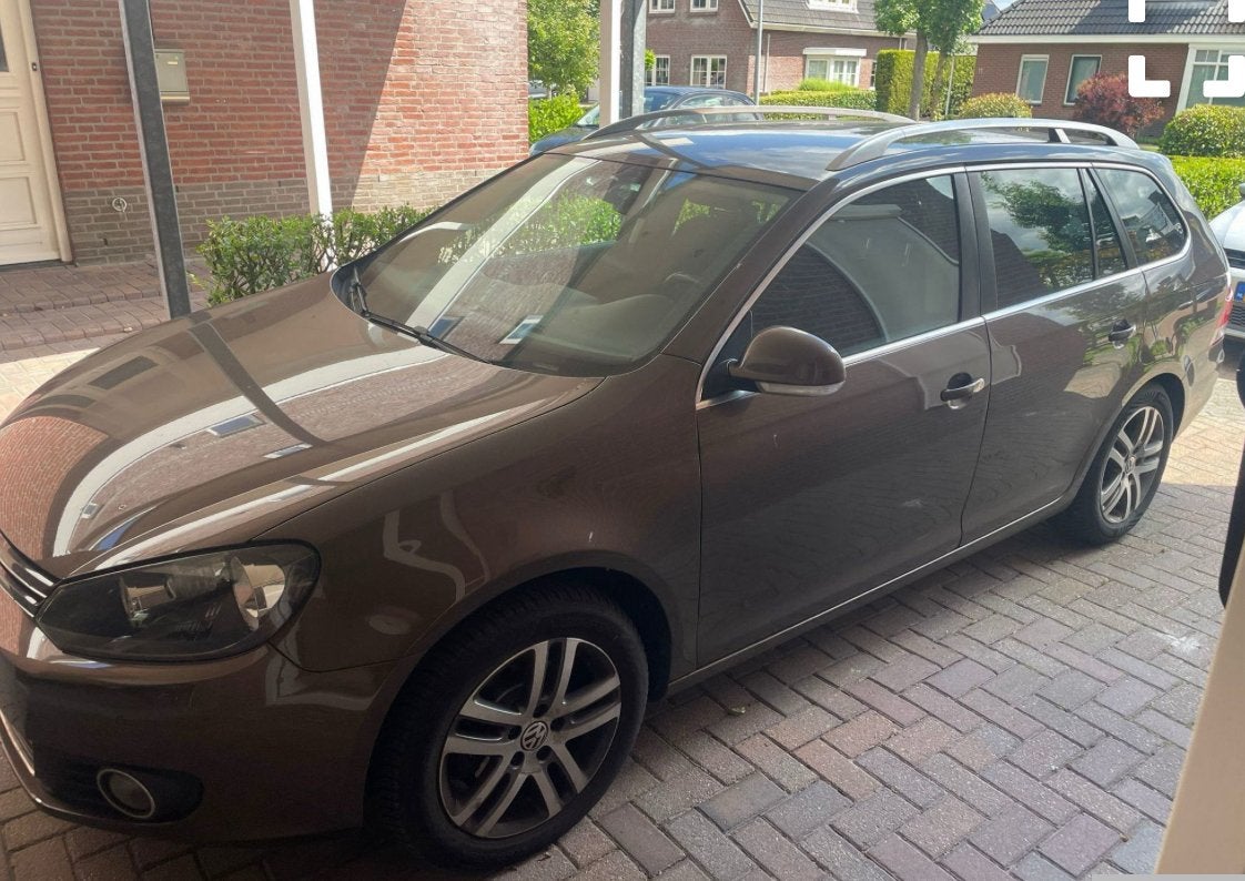 Volkswagen Golf 1.2 TSI 77KW Variant HIGH LINE  ZIE FOTO,S, Auto's, Voorwielaandrijving, 4 cilinders, Bruin, Origineel Nederlands