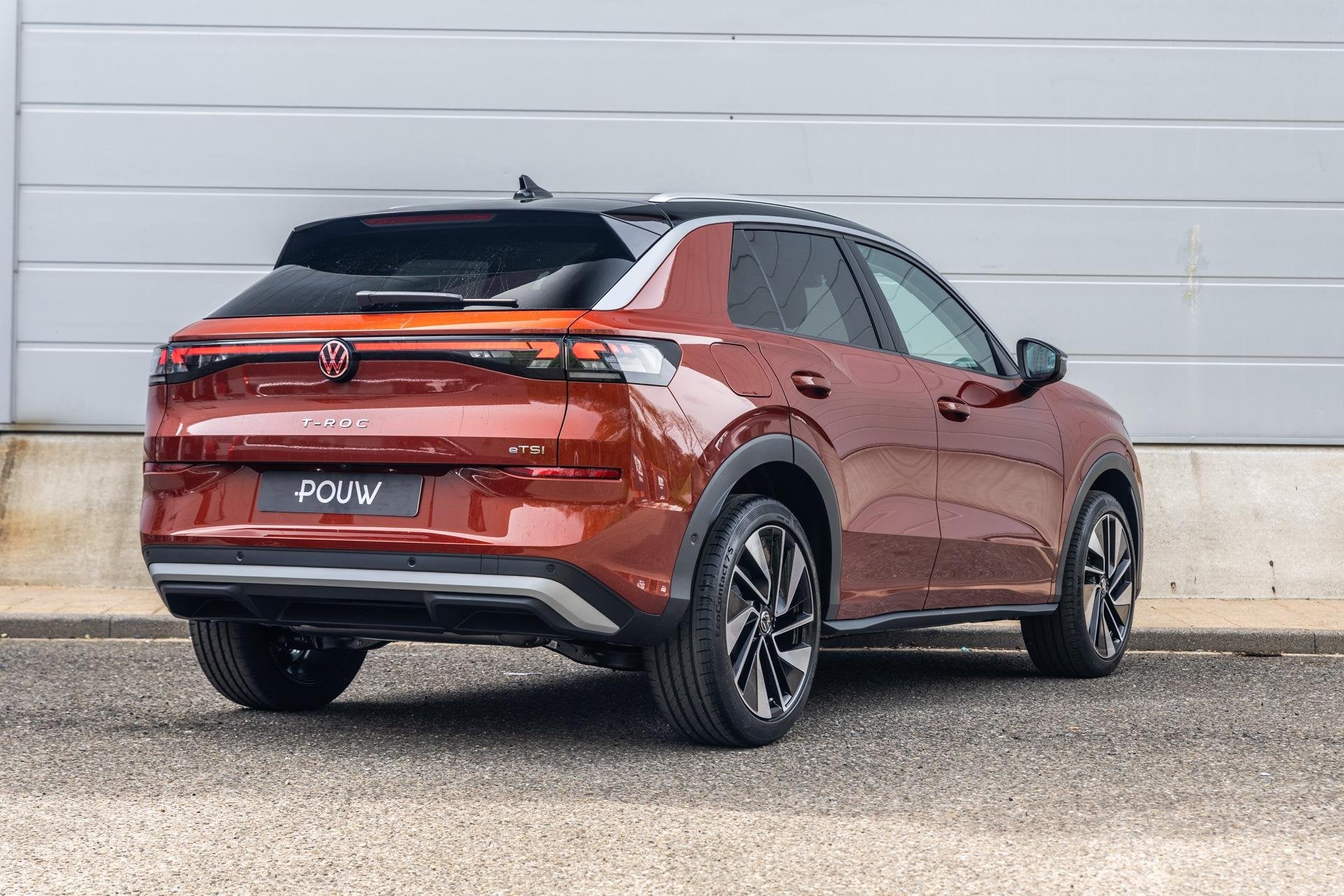 Volkswagen T-Roc 1.5 eTsi 150pk Style First Edition | Trekha, Auto's, Volkswagen, 1498 cc, Euro 6, 4 cilinders, Automatische klimaatregeling