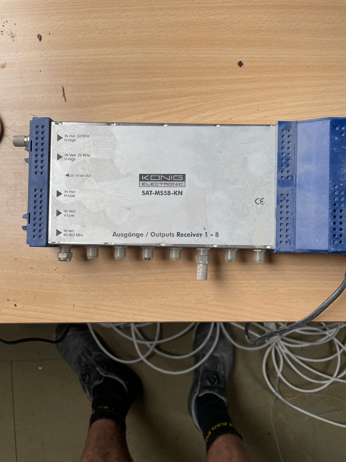 König Electronic SAT-MS58-KN Multischakelaar 5/8, Ophalen of Verzenden, Gebruikt, (Schotel)antenne-accessoires, Overige merken