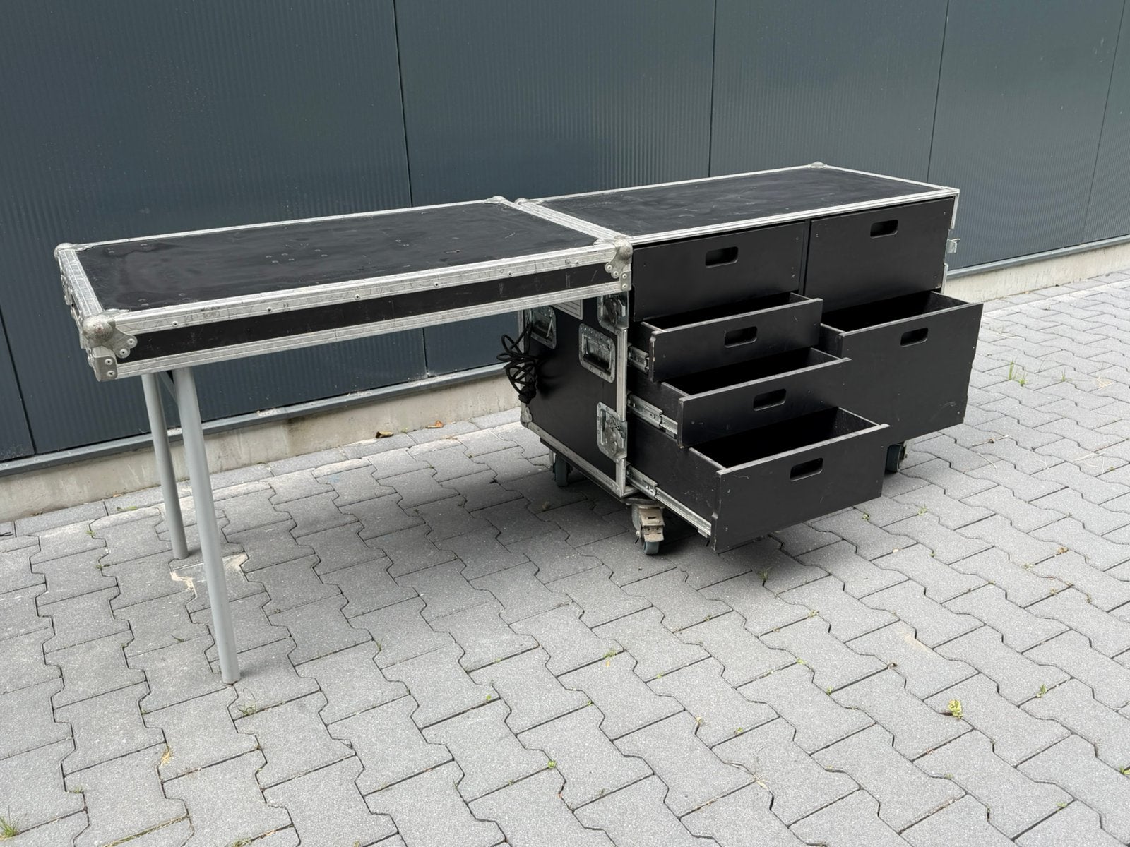 Mobiele ladekist met werkblad. Toolcase flightcase, Ophalen of Verzenden, Zo goed als nieuw, Overige instrumenten, Flightcase