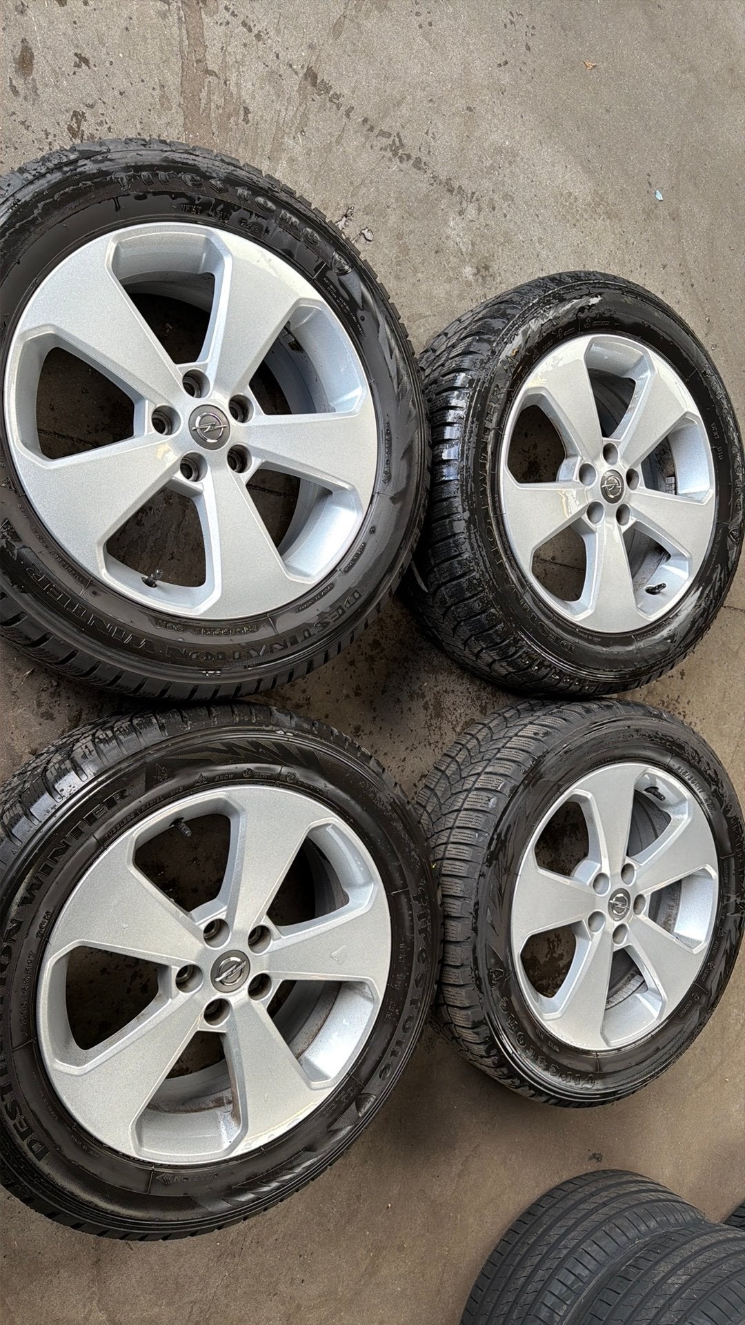 Opel mokka 5x105 winterset origineel schadevrij 215/60-17, Ophalen, Banden en Velgen, 17 inch, Winterbanden