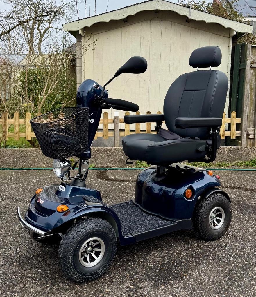 scootmobiel 4 wiel, Ophalen, Zo goed als nieuw, 16 km/u of meer, Mango
