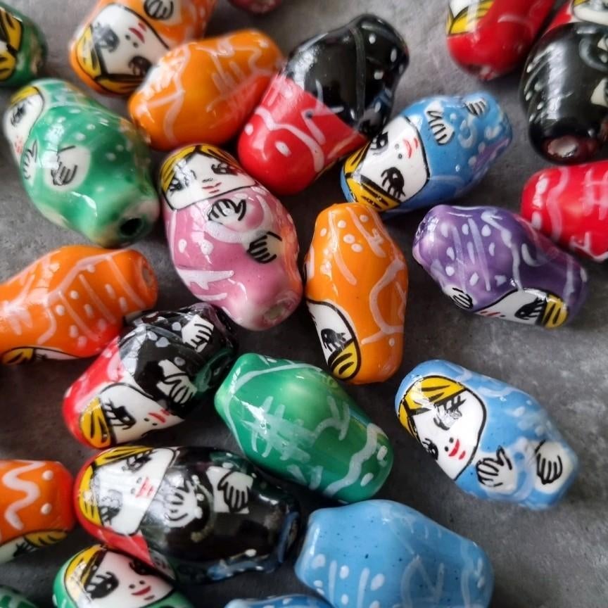 Kralen keramiek matroesjka russische poppetjes babushka bead, Verzenden, Nieuw, Kraal