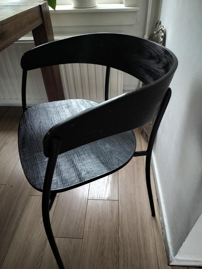 4 eetkamer stoelen, Gebruikt, Zwart, Ophalen of Verzenden, Hout