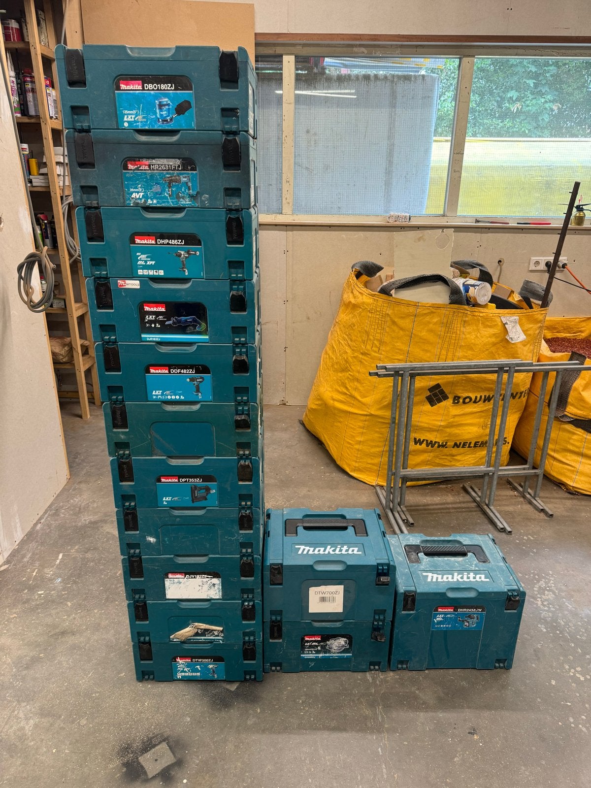 Diverse Makita koffers met en zonder inlay, stapelbaar, Ophalen of Verzenden, Gevuld, Gebruikt