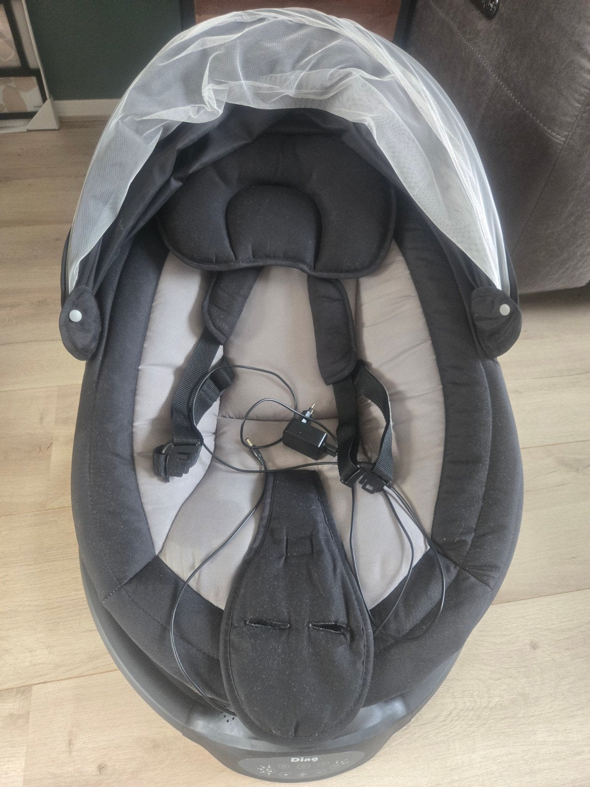 Ding Hugg elektrische babyschommel wipstoel - Zwart, Kinderen en Baby's, Ophalen, Zo goed als nieuw, Overige merken, Verstelbaar