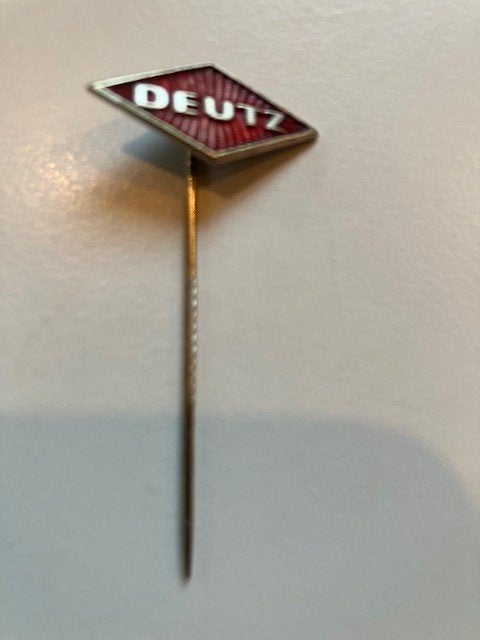 Speldje Deutz, Ophalen of Verzenden, Zo goed als nieuw, Merk, Speldje of Pin
