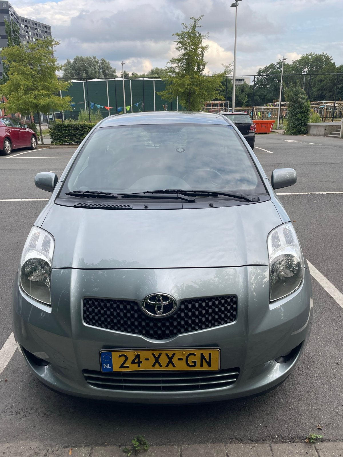 Toyota Yaris 1.3 16V Vvt-i 5DR SOL MMT 2007 Grijs, 40 €/maand, 4 cilinders, Origineel Nederlands, Yaris