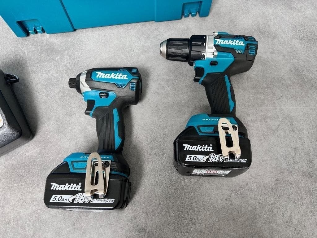 MAKITA DLX2189TJ 18V 5.0Ah ACCU SCHROEF/BOORMACHINE +SLAGTOL, Ophalen of Verzenden