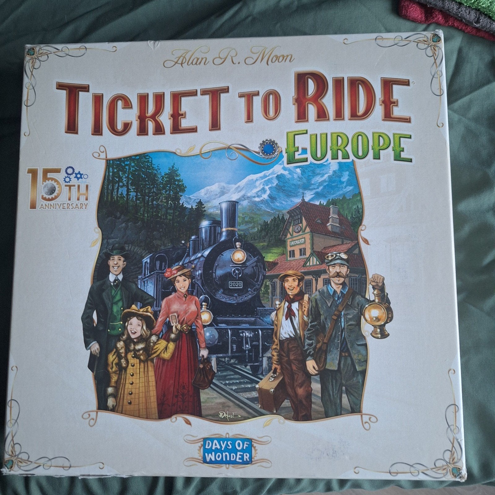 Ticket to Ride Europe 15th Anniversary Editie, Hobby en Vrije tijd, Gezelschapsspellen | Bordspellen, Vijf spelers of meer, Ophalen of Verzenden