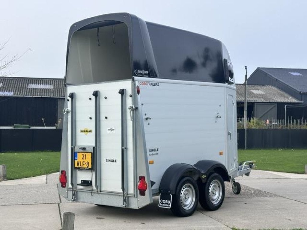 Humbaur 1,5 paardentrailer NIEUWSTAAT zadelkamer, Gebruikt, Aluminium, Overige typen