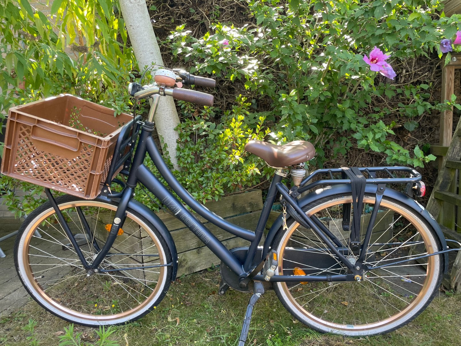 Cortina L4 dames model 26inch donkerblauw, rose goudkleurige, Ophalen, Zo goed als nieuw, 26 inch of meer