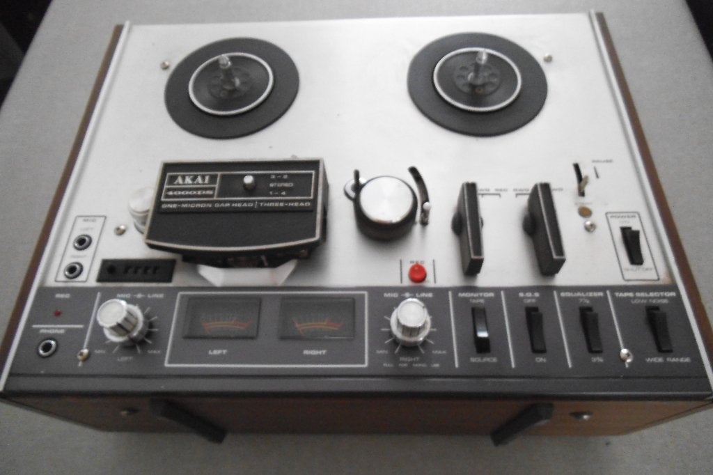 Te koop AKAI  4500 ds bandrecorder zonder banden, Ophalen of Verzenden, Bandrecorder