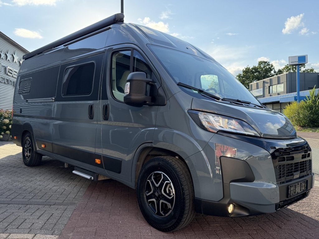 Mooveo 63 EB- 10-2025- 180 PK AUT- LENGTE BEDDEN, Overige merken, Bedrijf, Overige merken