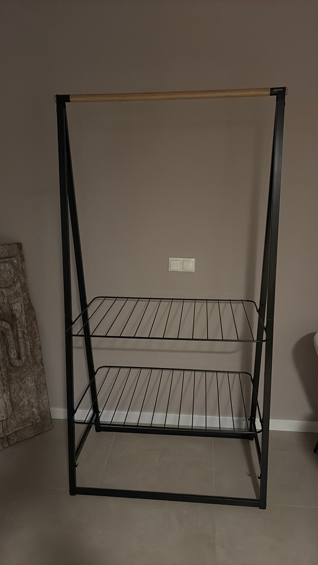 Brabantia Linn Kledingrek large met 2 planken - Zwart/Bamboe, Kleding | Dames, Ophalen of Verzenden, Zo goed als nieuw