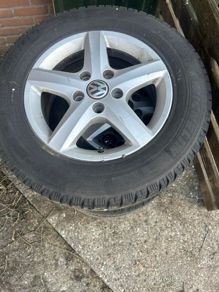 Winterbanden 16 inch voor Volkswagen Transporter, Ophalen, 16 inch, Banden en Velgen, Winterbanden