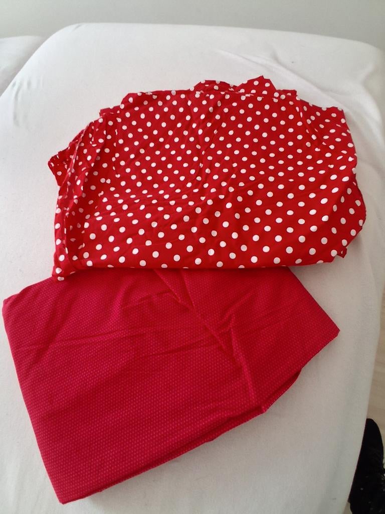 2persoons onderhoeslaken studio pip, Huis en Inrichting, Woonaccessoires | Kussens, Ophalen, Rood, Rechthoekig