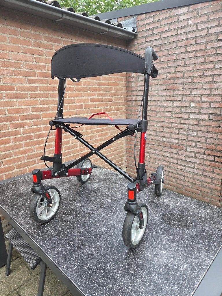 Rollator Vermeiren Quava 8002655, Diversen, Ophalen, Lichtgewicht, Gebruikt