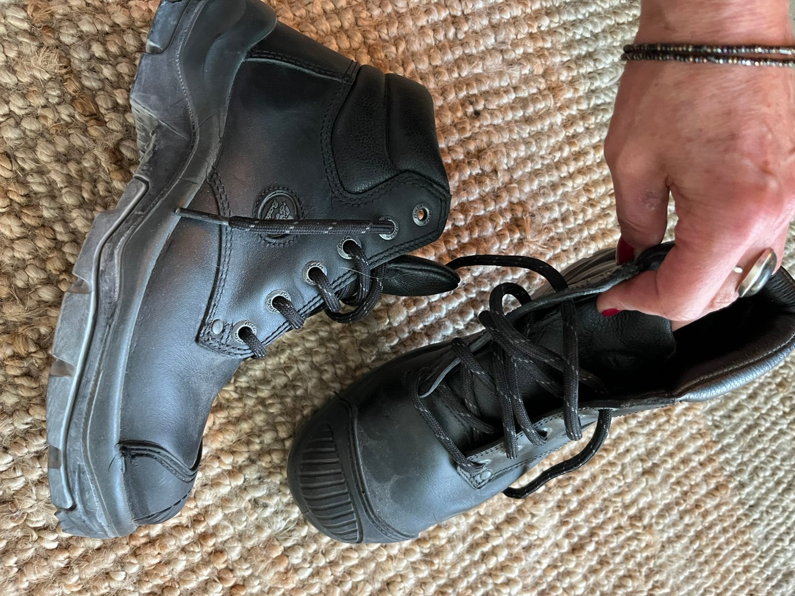 BATA werkschoenen met stalen neus Maat 39, Ophalen of Verzenden, Zo goed als nieuw