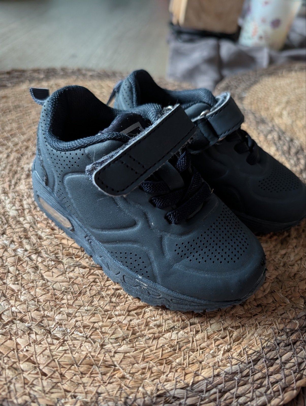 Blue Box sneakers marineblauw 22, Gebruikt, Jongen of Meisje, Schoenen, Ophalen of Verzenden