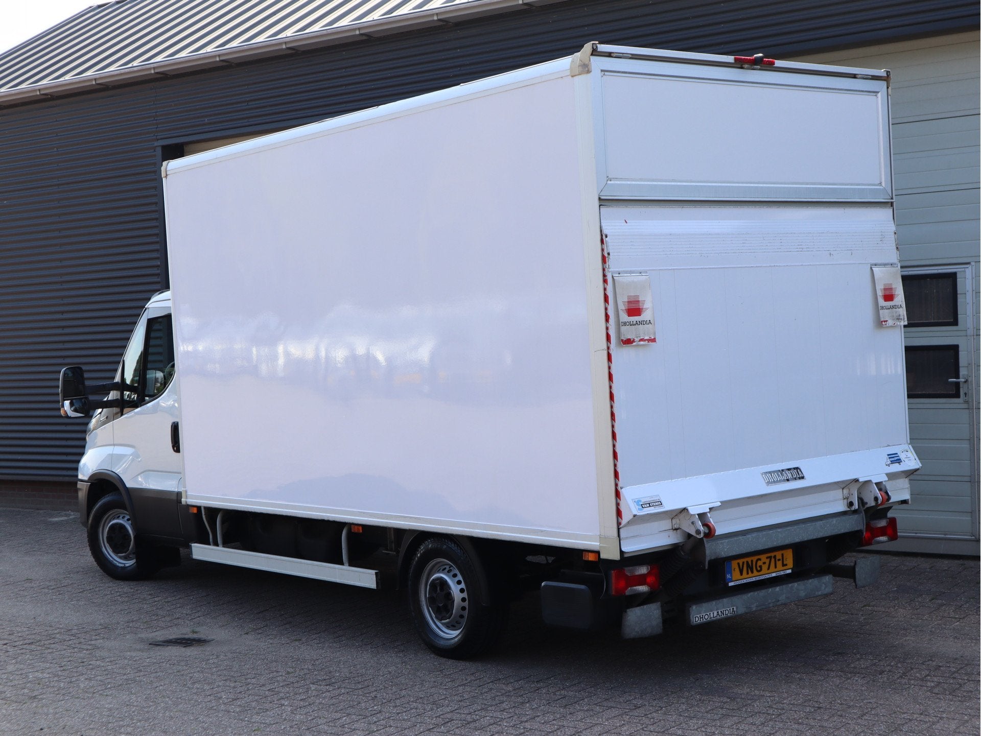 Iveco Daily 35S14 136pk Euro 6 Bakwagen - Dhollandia Klep +, Auto's, Gebruikt, Euro 6, Iveco, Wit