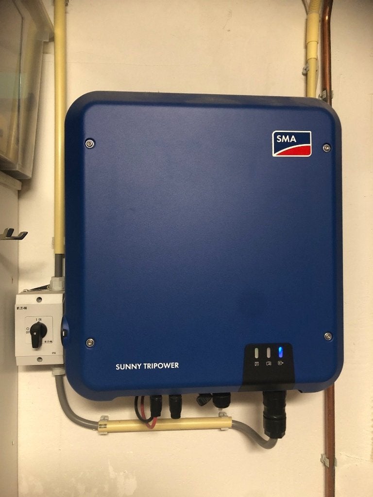 SMA Tripower 4 kW omvormer model STP4.0-3AV-40, Doe-het-zelf en Verbouw, Zonnepanelen en Toebehoren, Ophalen, Zo goed als nieuw