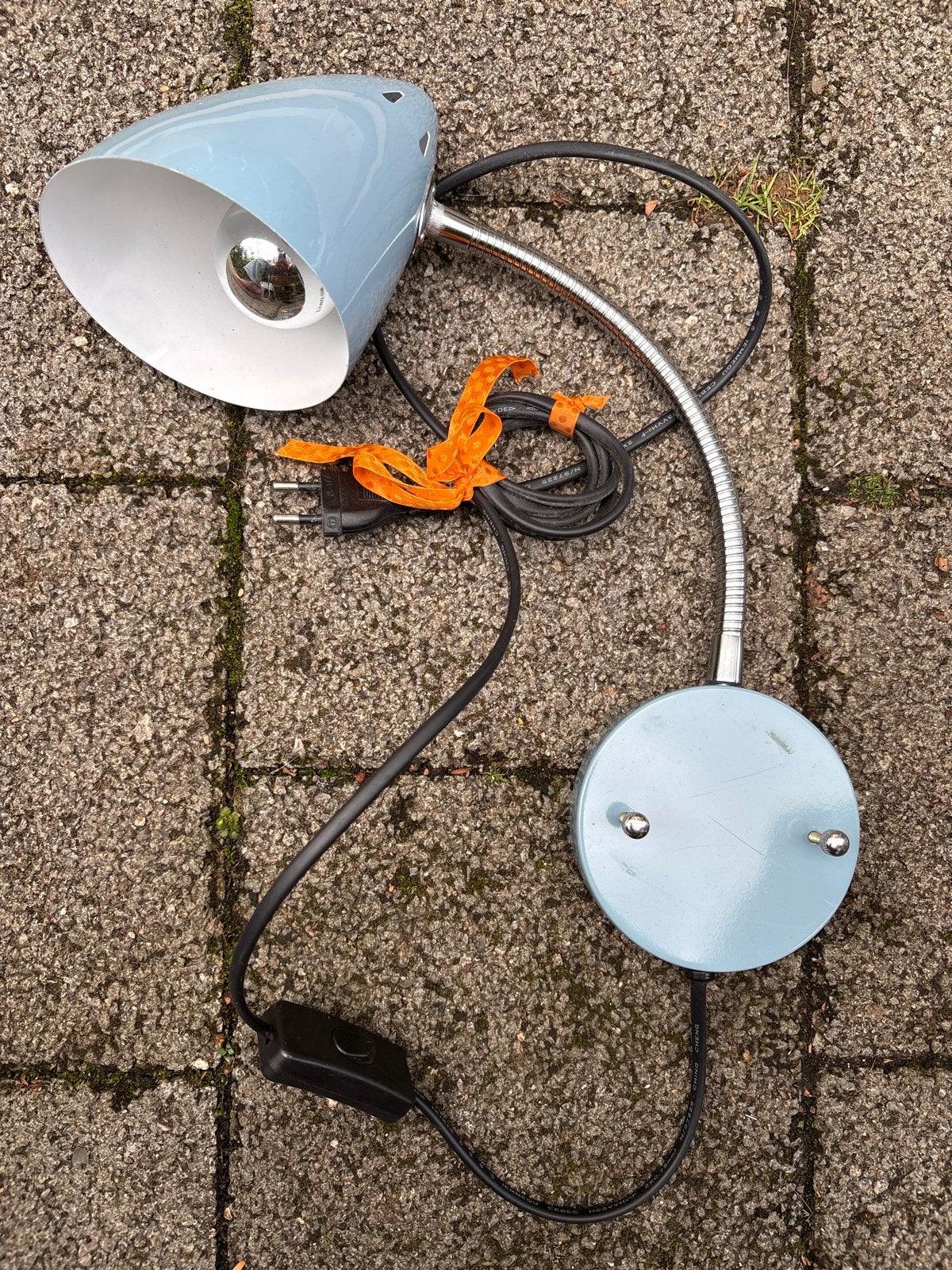 Vintage blauwe wandlamp met flexibele arm en E14 fitting, Overige merken, Gebruikt, E14 (klein), Ophalen of Verzenden