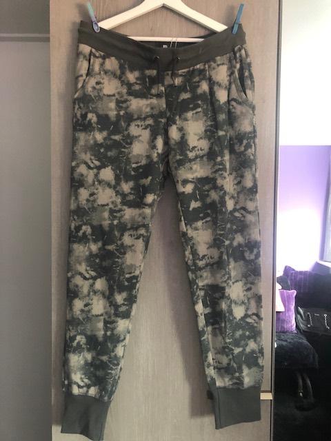 Nieuw O'Neill joggingsbroek, Kleding | Dames, Broeken en Pantalons, Maat 46/48 (XL) of groter, Nieuw, Ophalen of Verzenden, O'Neill
