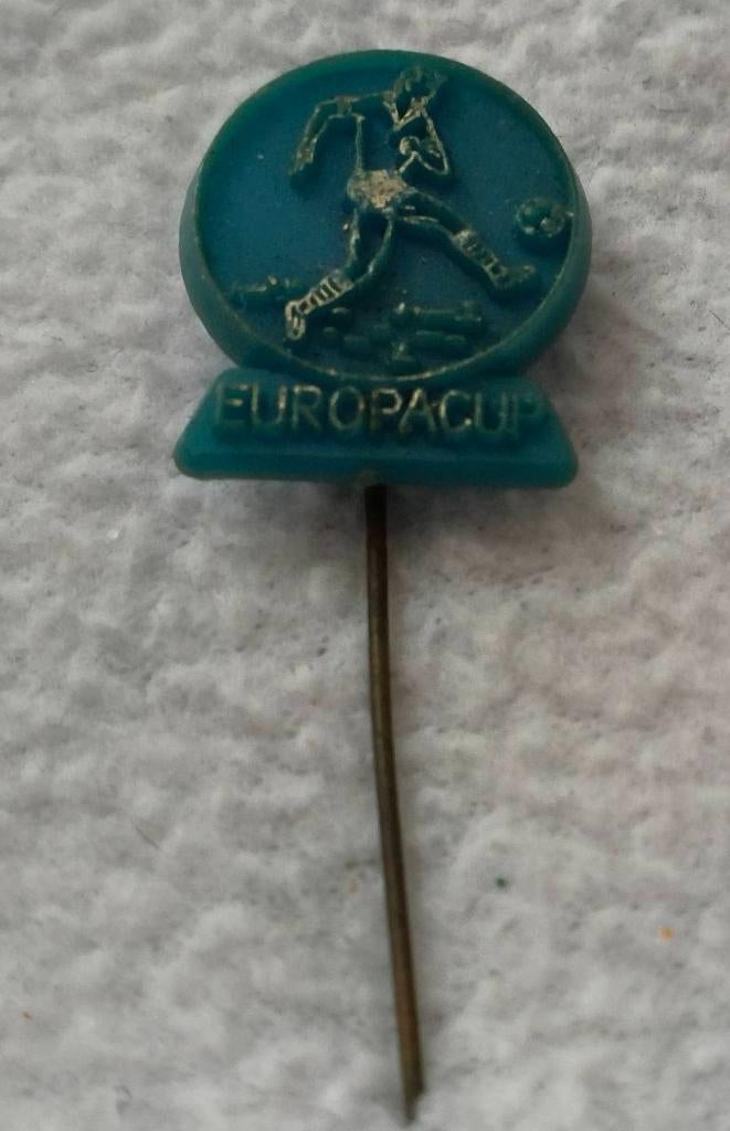 Speldje Europacup, Ophalen of Verzenden, Gebruikt, Sport, Speldje of Pin
