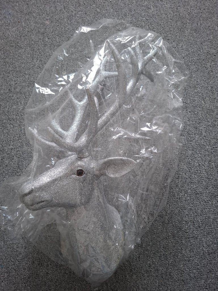 Kerstversiering hertenkop, Ophalen, Gebruikt