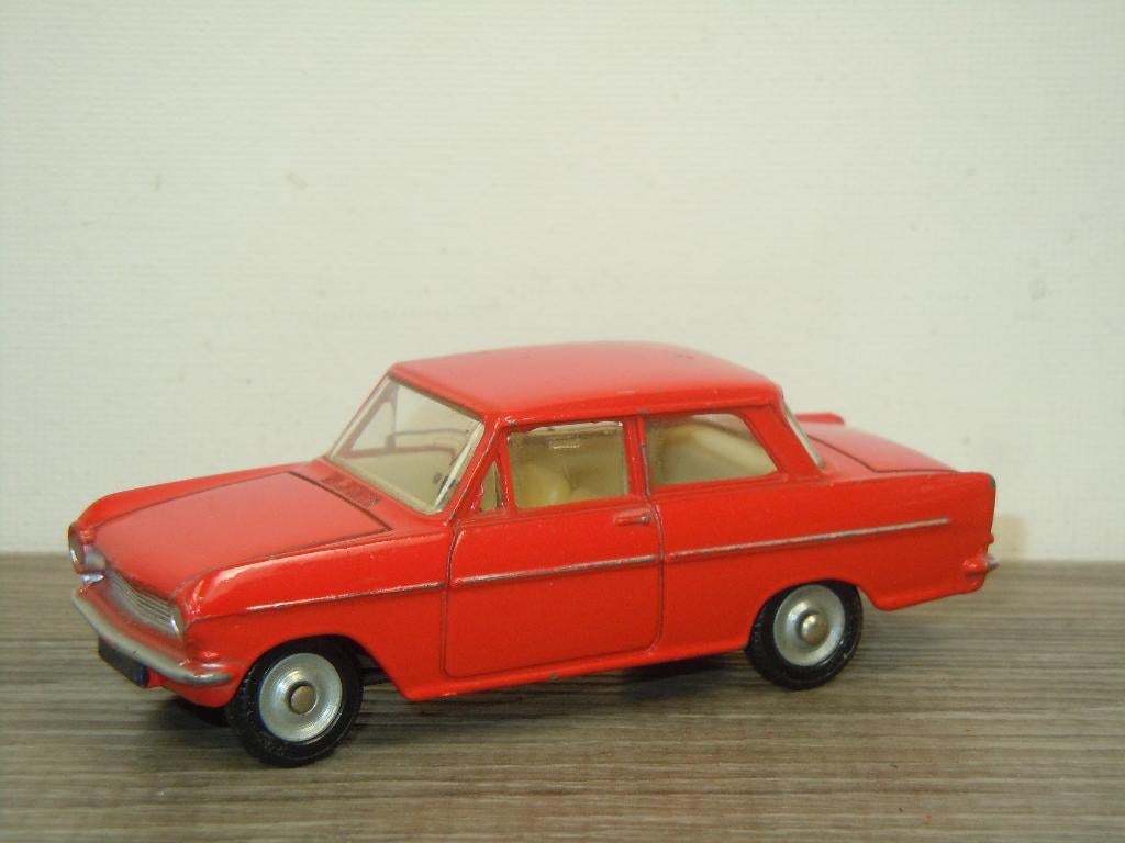 Opel Kadett - Dinky Toys 540 France - 1:43, Hobby en Vrije tijd, Modelauto's | 1:43, Auto, Verzenden, Frankrijk, Dinky Toys