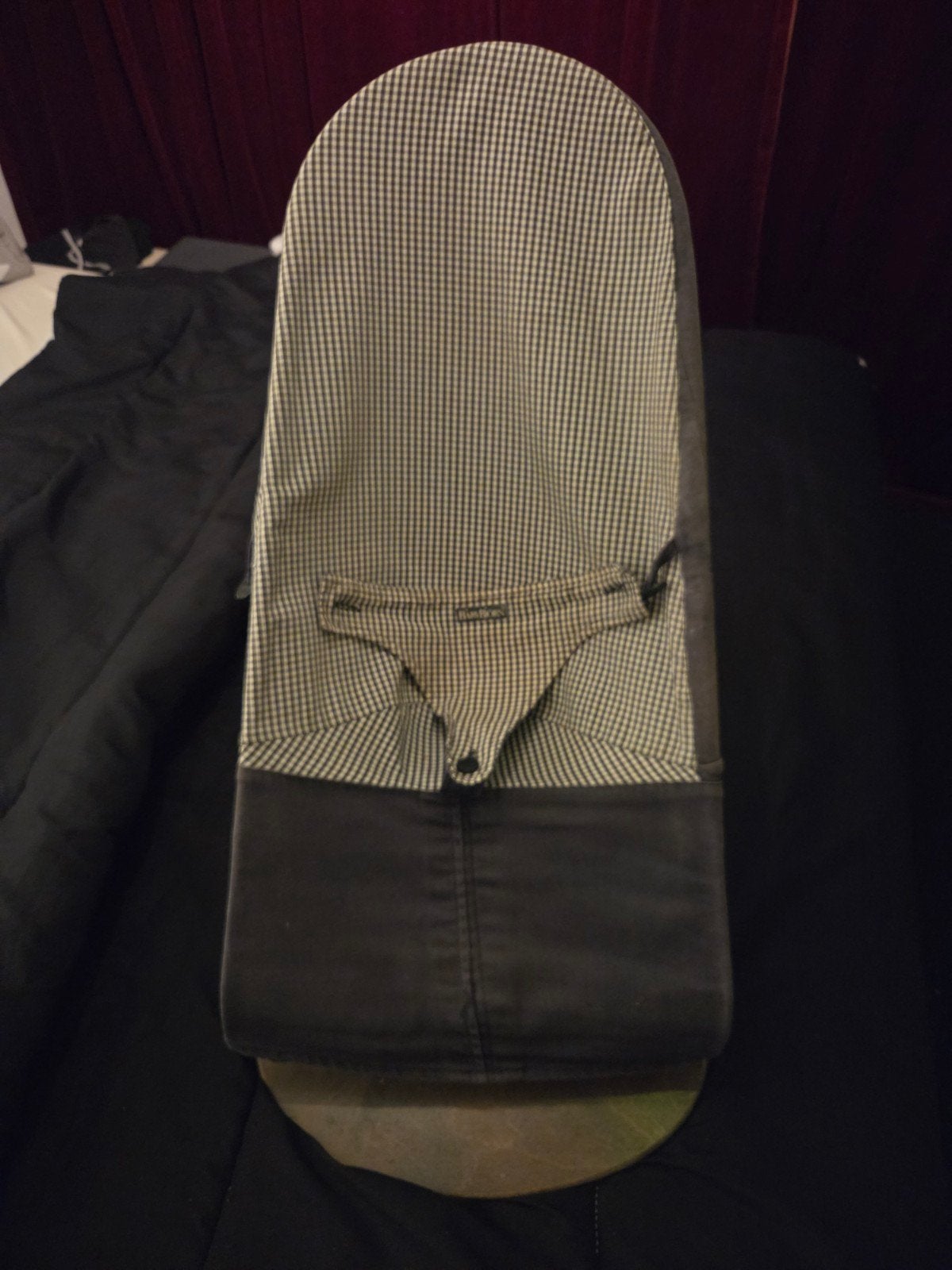 Babybjorn wipstoel zwart-wit in goede staat, Kinderen en Baby's, Wipstoeltjes, Ophalen, Gebruikt, Wipstoel, Overige merken