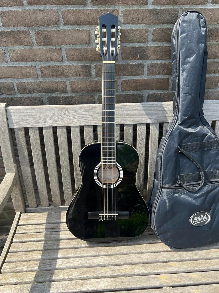 Ashton Kindergitaar CG34BK - Zo goed als nieuw, Muziek en Instrumenten, Ophalen, Zo goed als nieuw, Klassieke of Spaanse gitaar