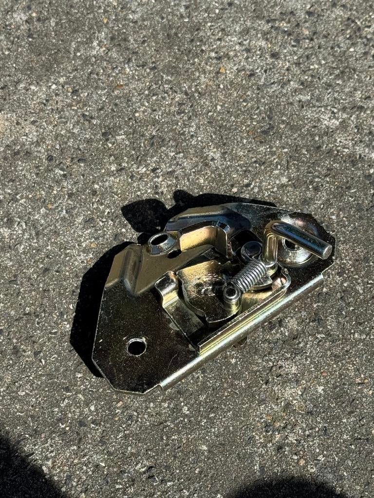 Sluitmechanisme achterklep VW T3 met hendel, Auto-onderdelen, Achterklep, Volkswagen, Nieuw, Ophalen of Verzenden
