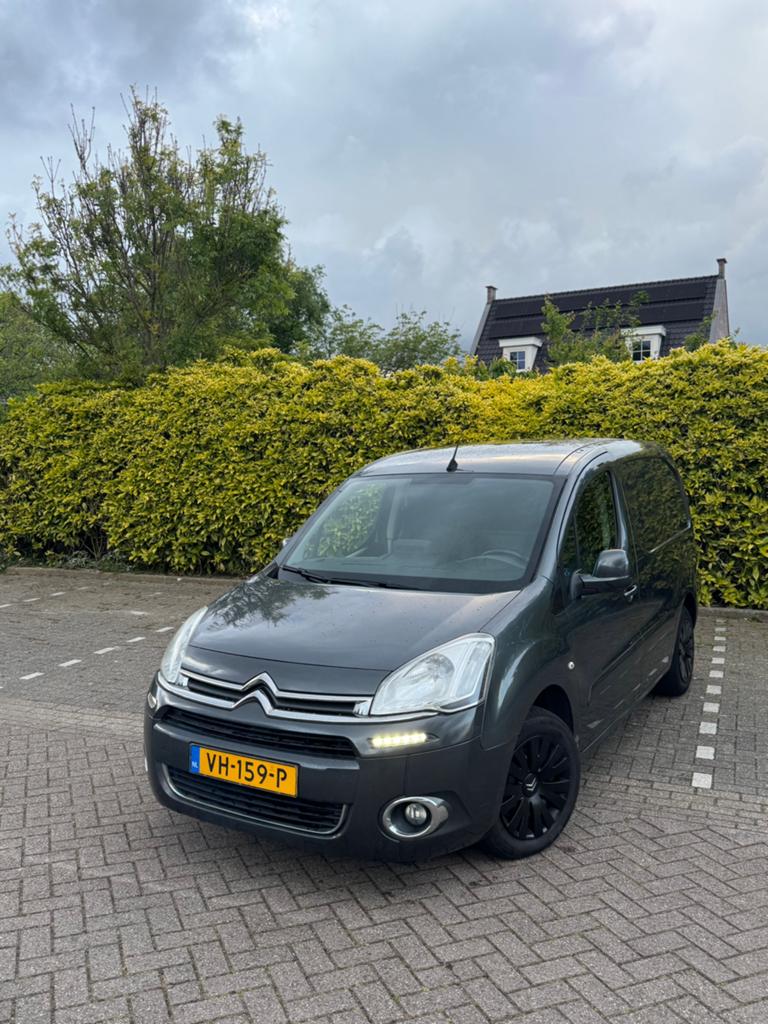 Citroën Berlingo 1.6 E-HDI BTW 2014 Trekhaak Grijs kenteken, Euro 6, 4 cilinders, Citroën, Leder en Stof