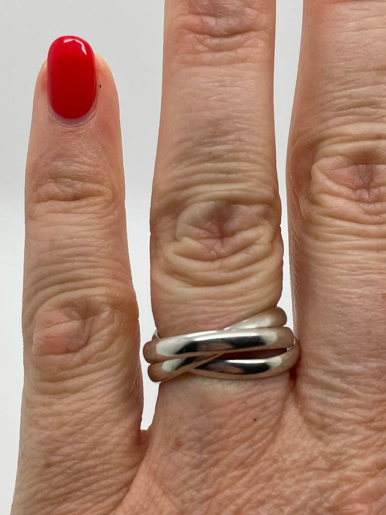 D752 Prachtige zilveren trinity ring maat 18, Sieraden, Tassen en Uiterlijk, Ringen, 18 tot 19, Ophalen of Verzenden, X, Dame