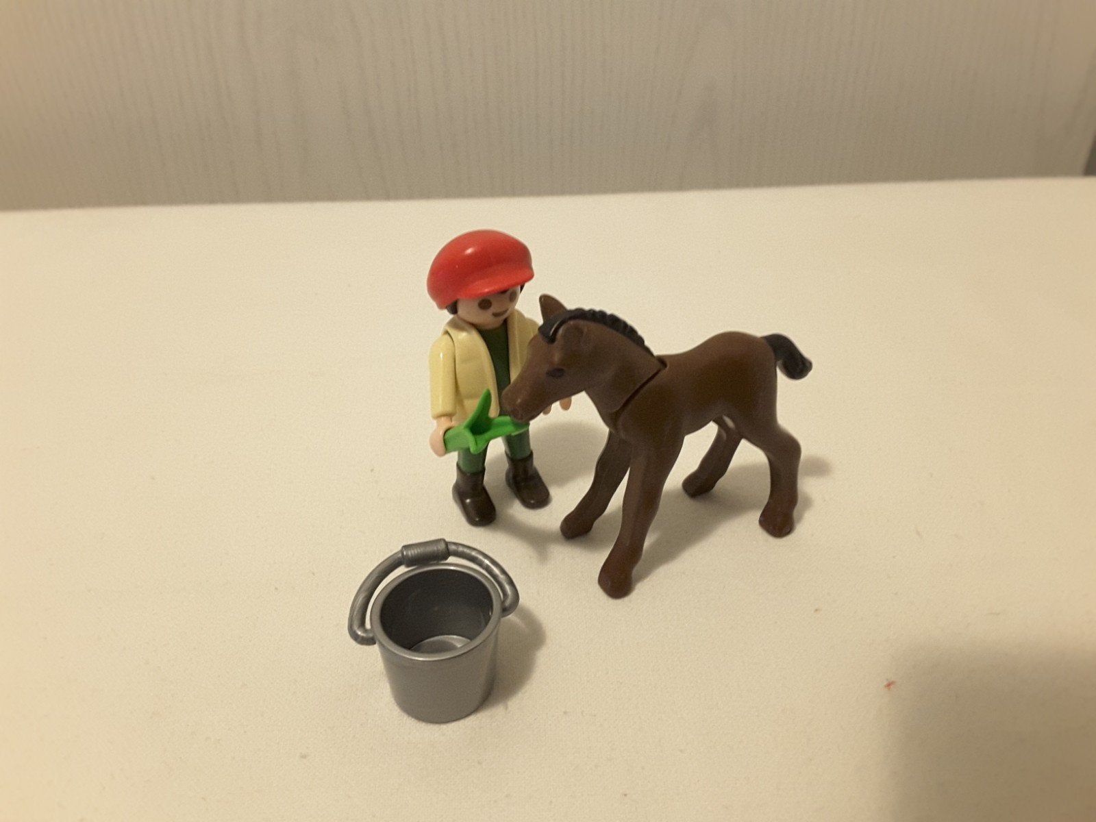 Playmobil 4647 jongen met veulen compleet.

Verzendkosten vo, Complete set, Ophalen of Verzenden, Zo goed als nieuw, Country