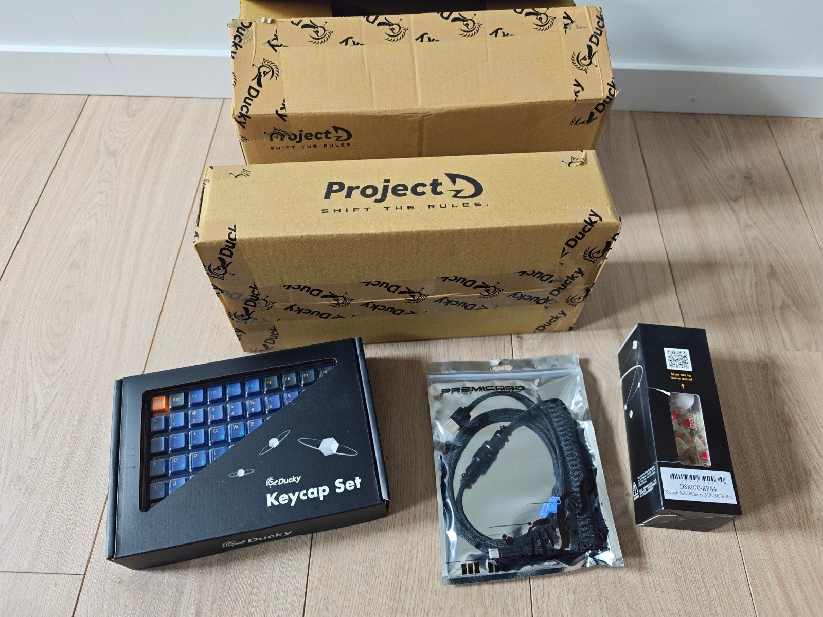 Nieuwe verzegelde Ducky Outlaw 65 ANSI Gaming Toetsenbord!, Computers en Software, Ophalen of Verzenden, Nieuw, Gaming toetsenbord