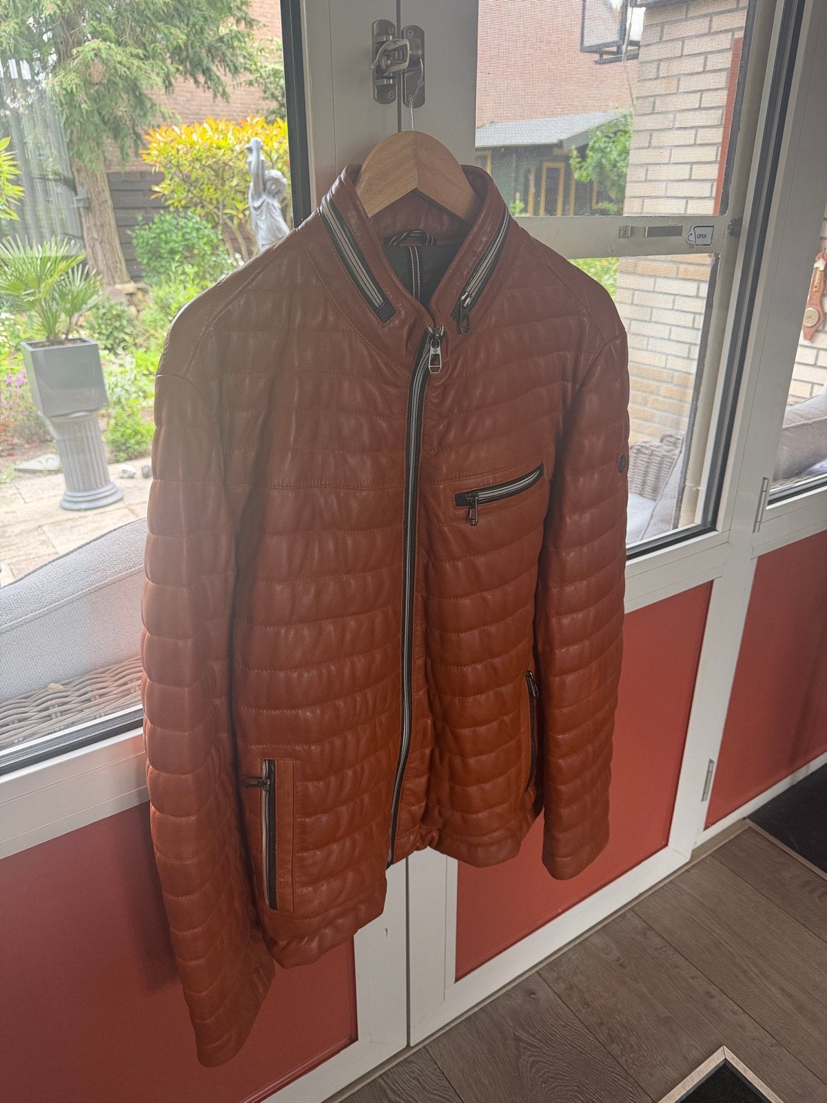 Milestone Leren Jas Oranje M/L, Ophalen, Zo goed als nieuw, Maat 48/50 (M), Oranje