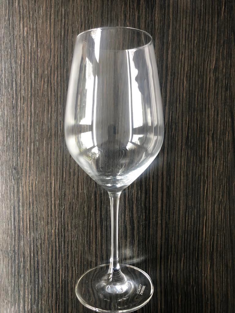 4 Schott Zwiesel Tritan wijnglazen, Ophalen, Nieuw, Meerkleurig, Overige merken