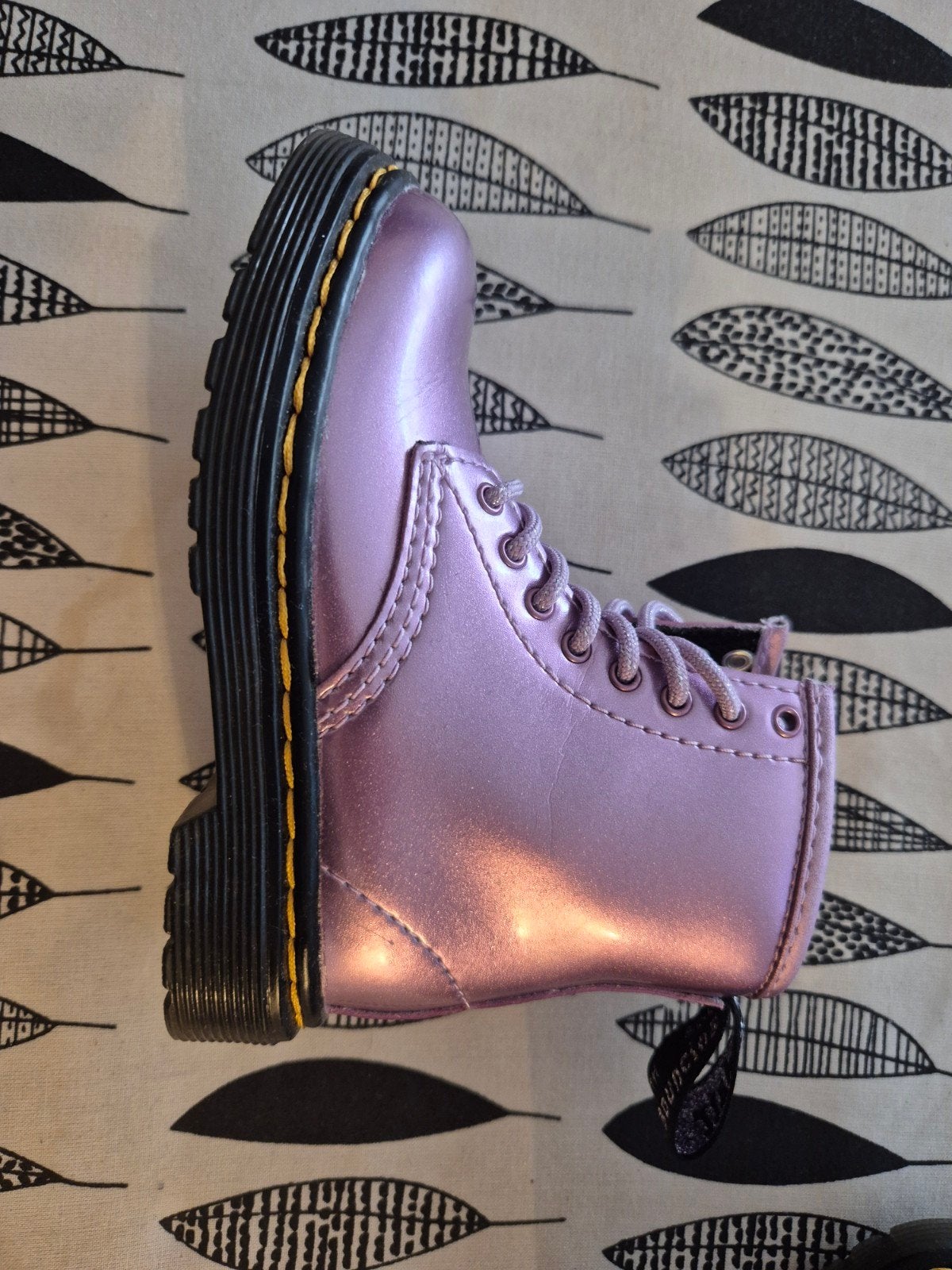 Dr. Martens maat 23 zgan, Kinderen en Baby's, Kinderkleding | Schoenen en Sokken, Ophalen, Zo goed als nieuw