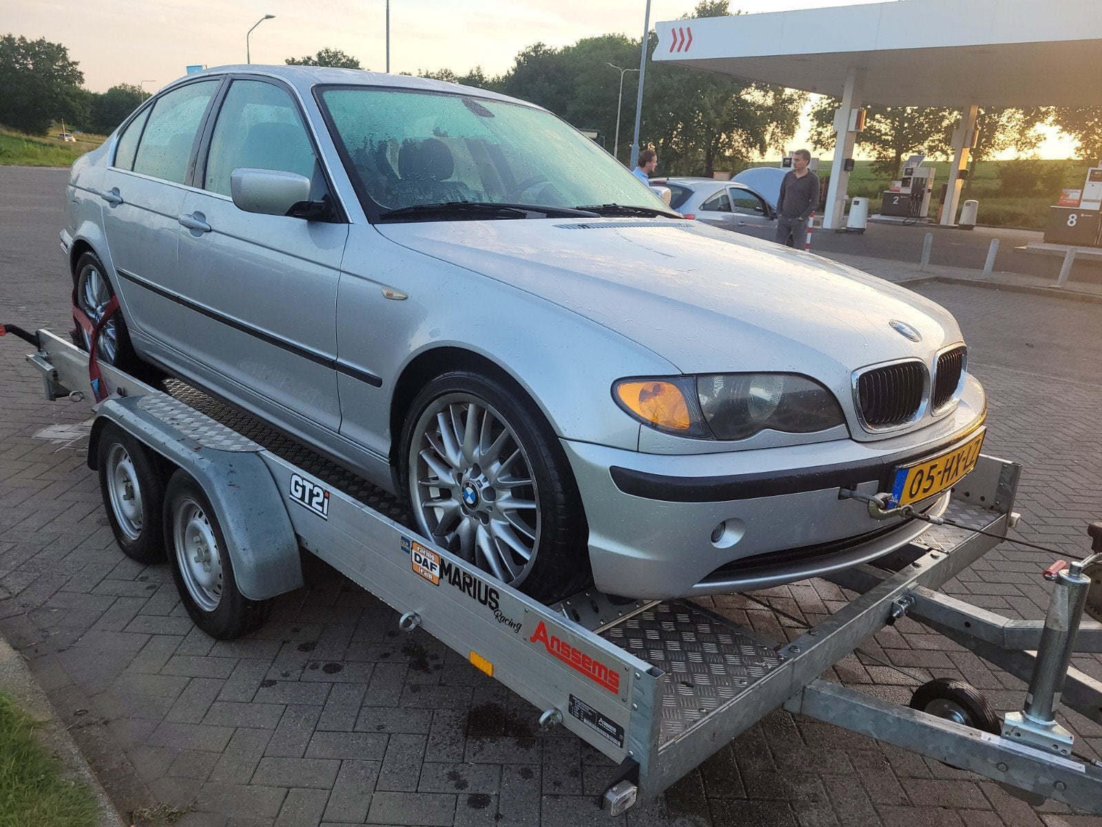 BMW 3-Serie 2.2 I 320 2002 Grijs, Auto's, 2171 cc, Achterwielaandrijving, 75 €/maand, Handgeschakeld
