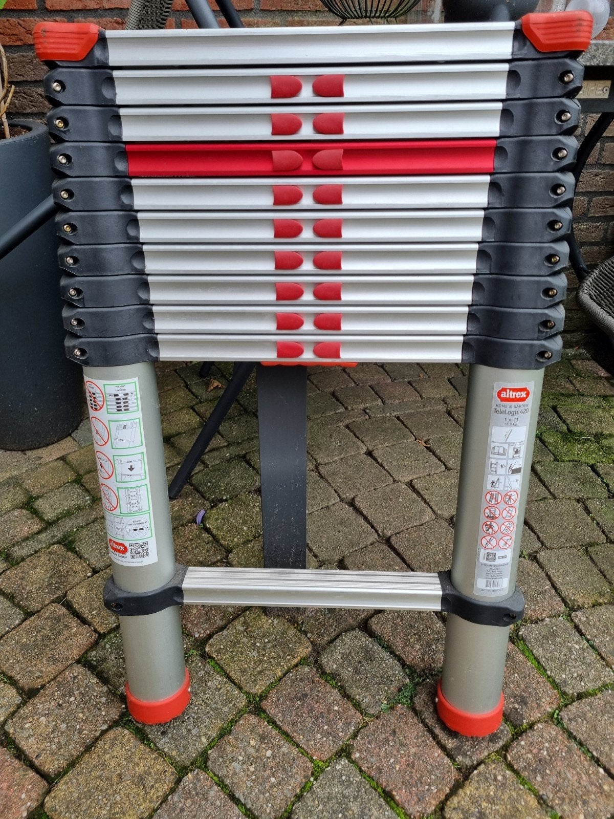Altrex telescoop ladder, Doe-het-zelf en Verbouw, Ophalen, Zo goed als nieuw, Ladder, 2 tot 4 meter