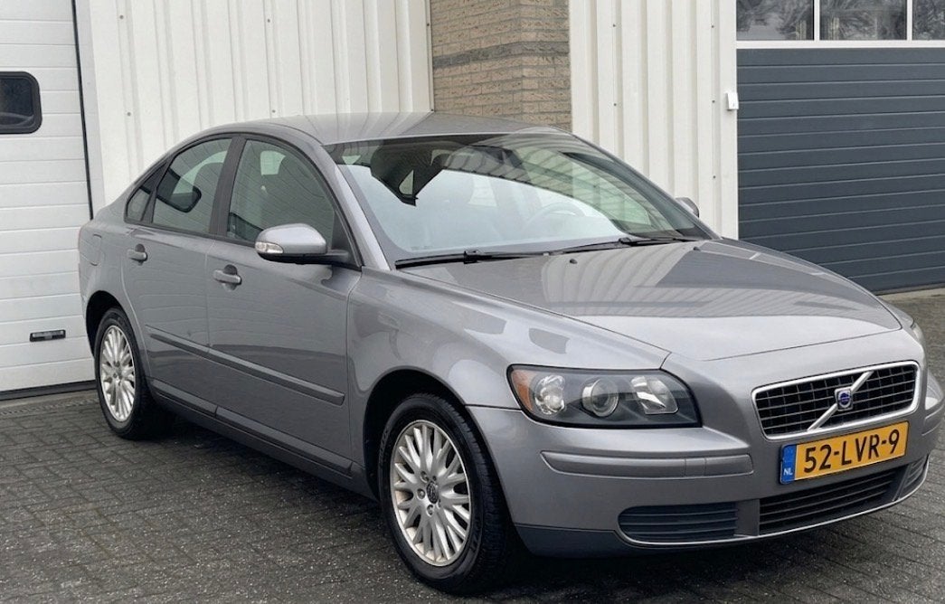 Volvo S40 2.4 | EXPORT | Lekke koppakking | (bj 2004), Auto's, 1357 kg, Gebruikt, 700 kg, 11 km/l