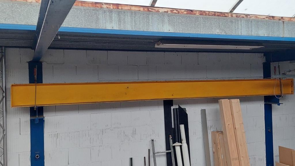 2 stuks stalen balken IPE 300, lengte 5 meter, Doe-het-zelf en Verbouw, Ophalen, Gebruikt, IJzer