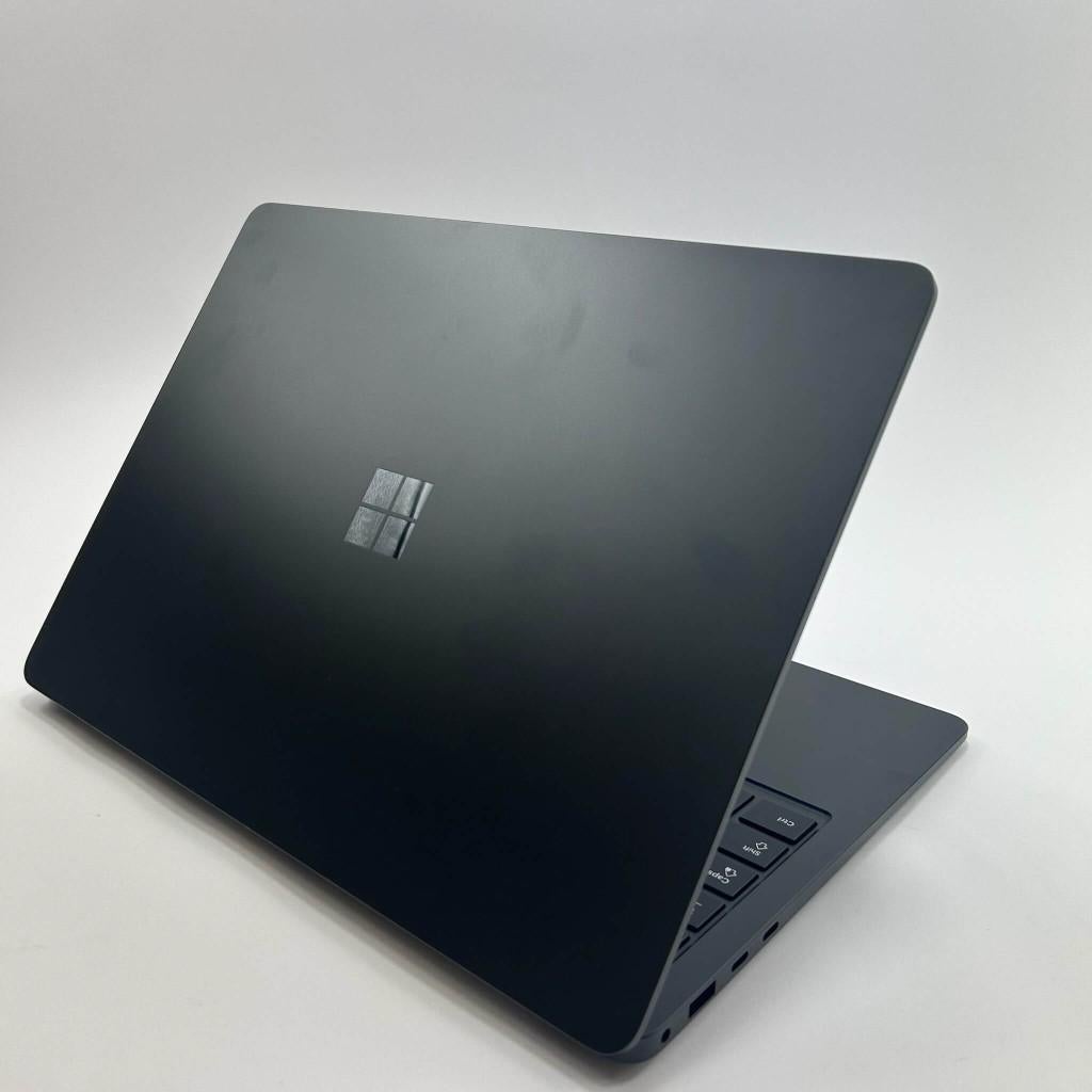 Microsoft Surface Laptop 7 – Ultra 5 236V – 16GB – 256GB, 256 GB, Qwerty, 13 inch, Met touchscreen