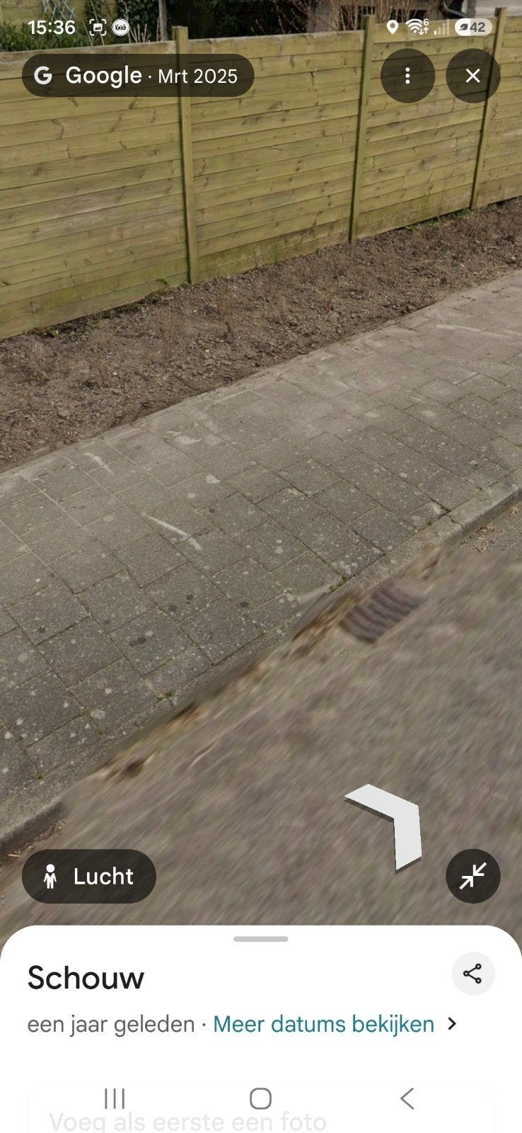 Bijna gratis  12 meter schutting, Ophalen of Verzenden, Beton, Terrastegels