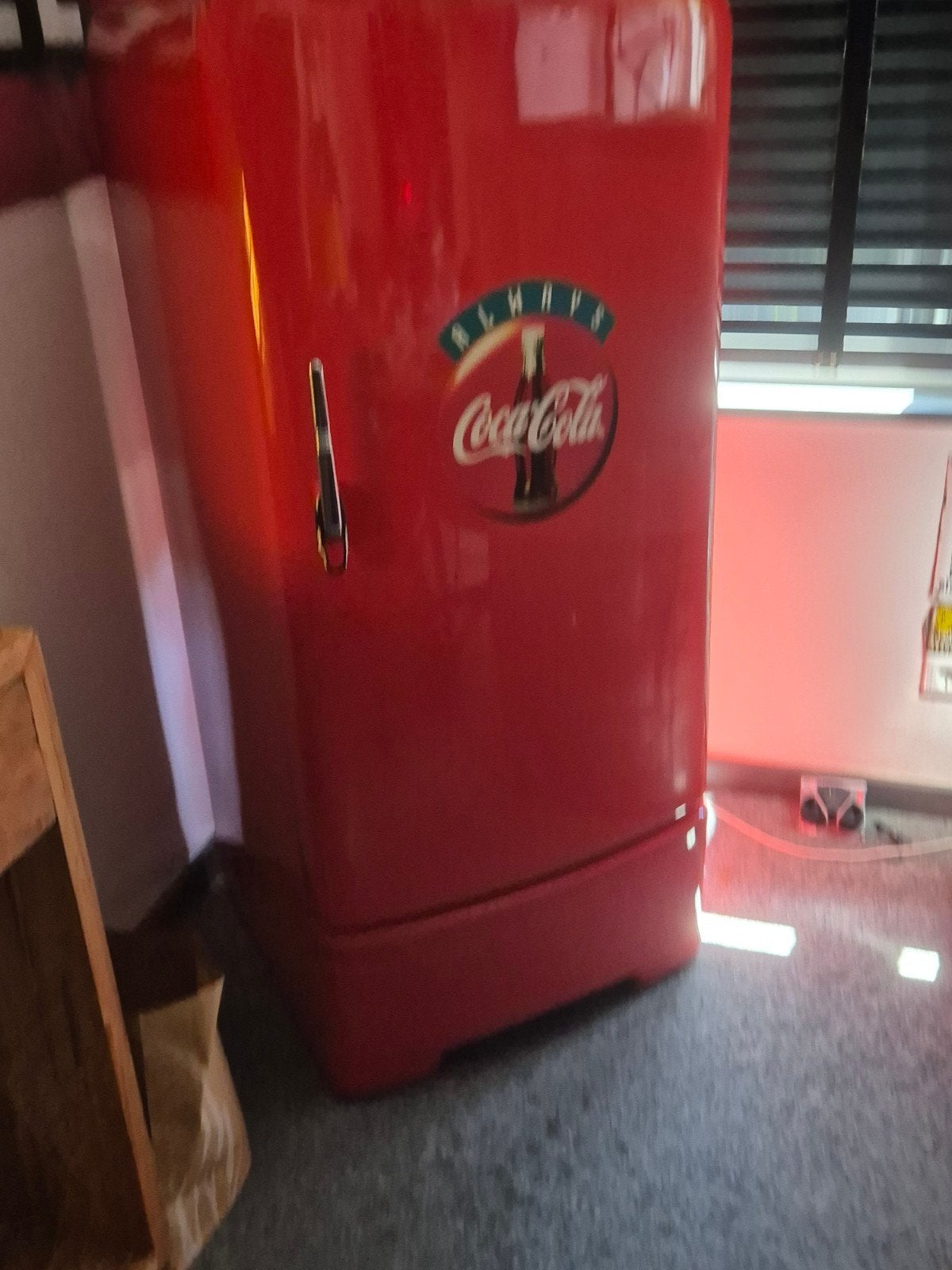 Amerikaanse bolle koelkast - Coca-Cola design, Witgoed en Apparatuur, Ophalen, Zonder vriesvak, 200 liter of meer, 60 cm of meer